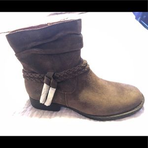 Born Women’s Ankle Boots